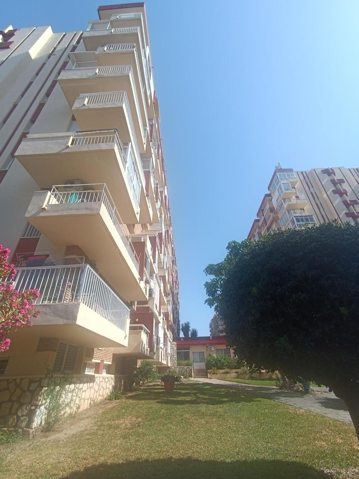 Iris Sunset Apartment Benalmadena Exterior photo
